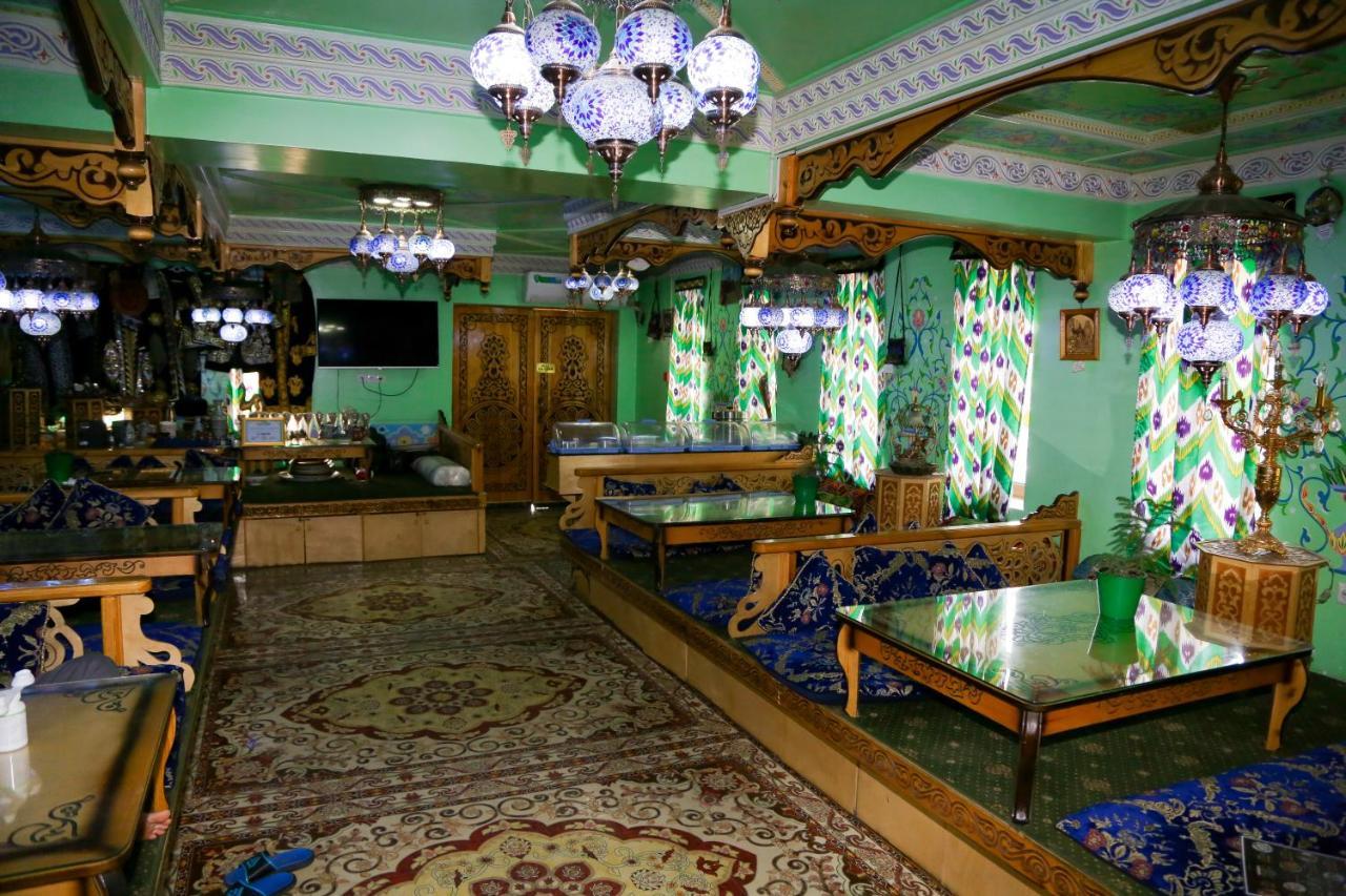 Hon Saroy - Immerse Atmosphere In The Epoch Of The Khans Hotel ทาชเคนต์ ภายนอก รูปภาพ