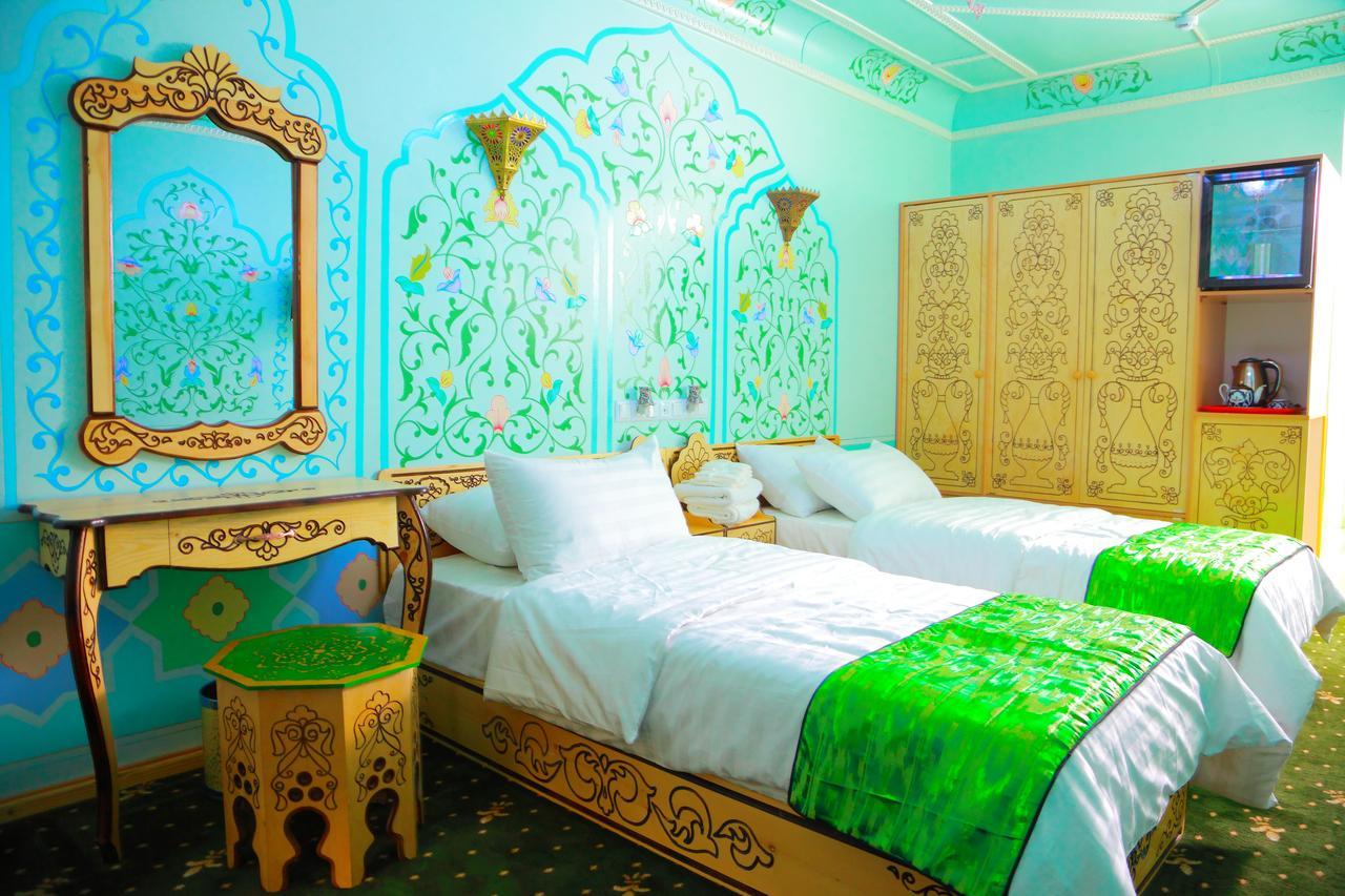 Hon Saroy - Immerse Atmosphere In The Epoch Of The Khans Hotel ทาชเคนต์ ภายนอก รูปภาพ